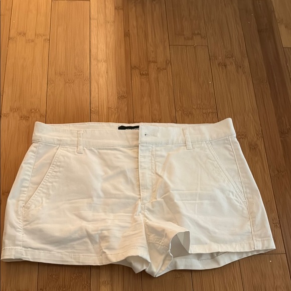 Express White Shorties - Picture 1 of 1